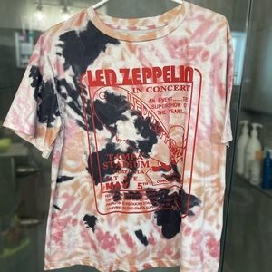 Led Zep tee, super cute!